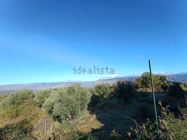 terreno in vendita a Castiglione di Sicilia in zona Solicchiata