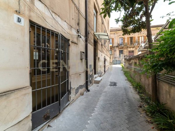 casa indipendente in vendita a Catania