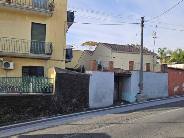 casa indipendente in vendita a Catania in zona Cibali