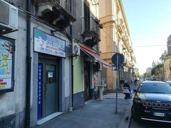 negozio in vendita a Catania in zona Centro Storico