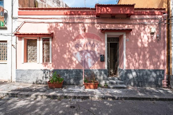 casa indipendente in vendita a Catania in zona Cibali