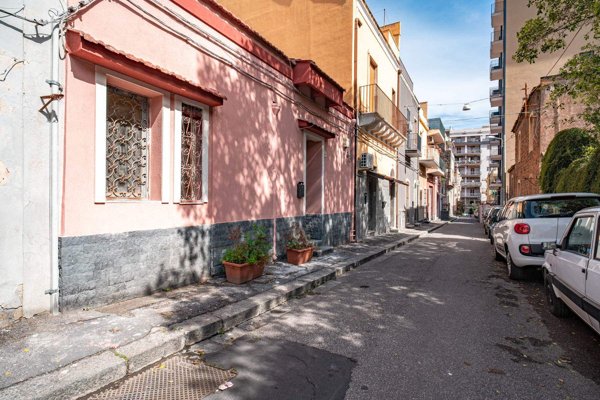 casa indipendente in vendita a Catania in zona Cibali