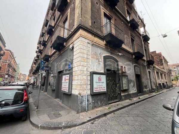 quadrivano in vendita a Catania