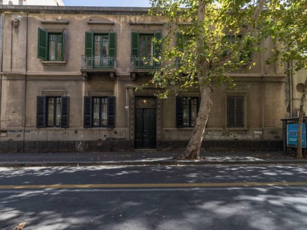 intera palazzina in vendita a Catania