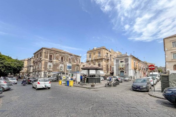 appartamento in vendita a Catania in zona Centro Storico