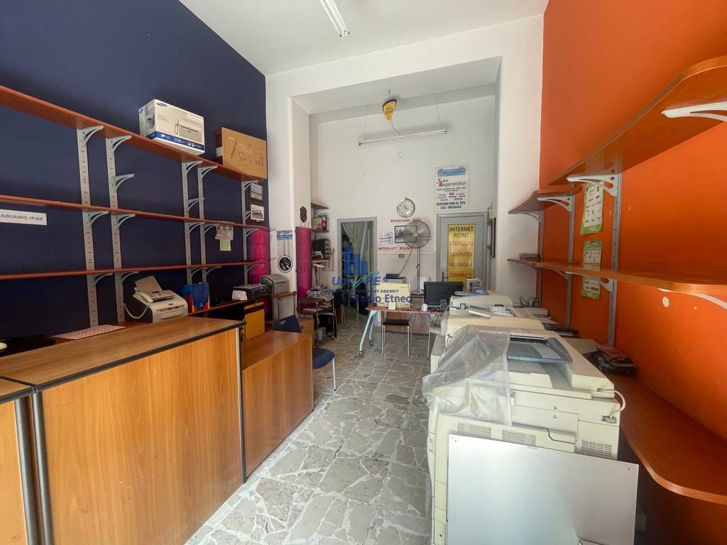 negozio in vendita a Catania in zona Picanello