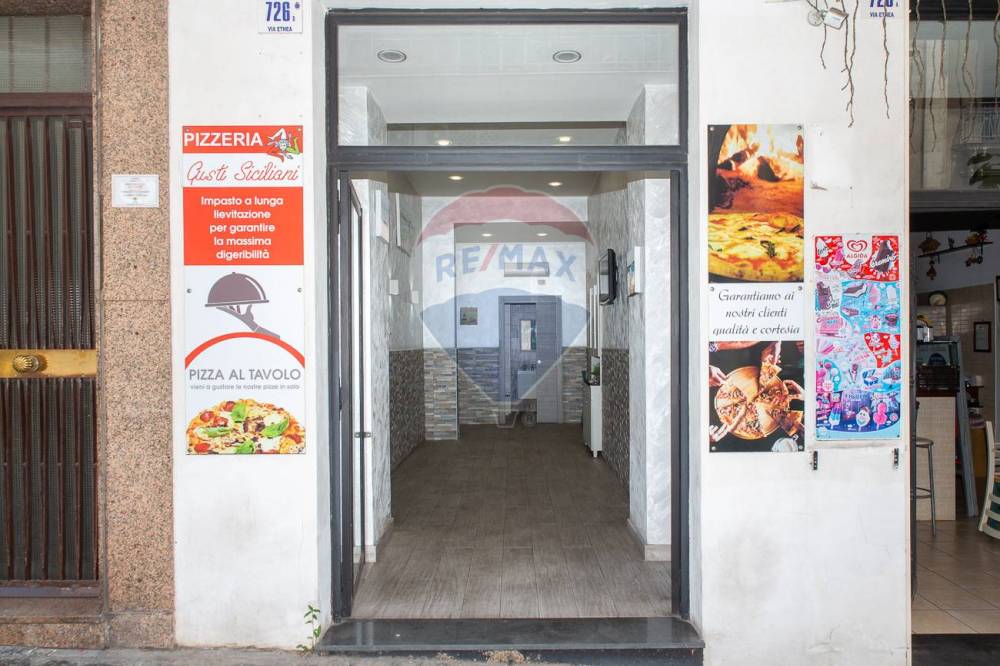 negozio in vendita a Catania in zona Centro Storico