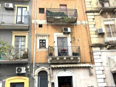 appartamento in vendita a Catania in zona Centro Storico