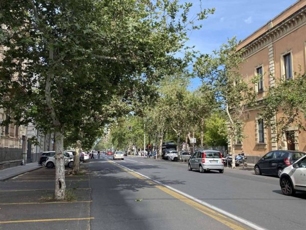 ufficio in vendita a Catania in zona Centro Storico