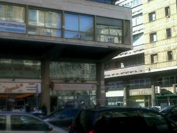 locale commerciale in vendita a Catania