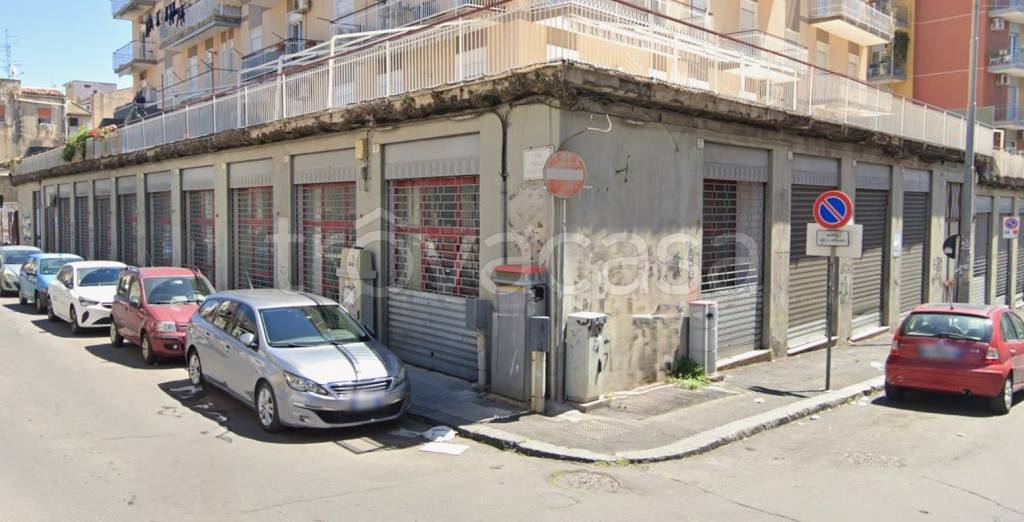 ufficio in vendita a Catania in zona Picanello