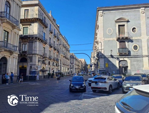 appartamento in vendita a Catania in zona Centro Storico