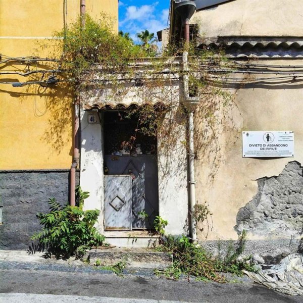 casa indipendente in vendita a Catania in zona Cibali