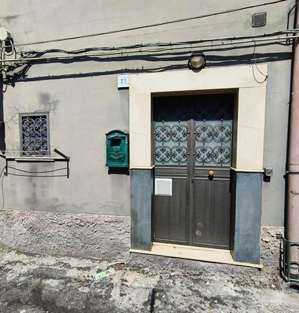 casa indipendente in vendita a Catania in zona Cibali