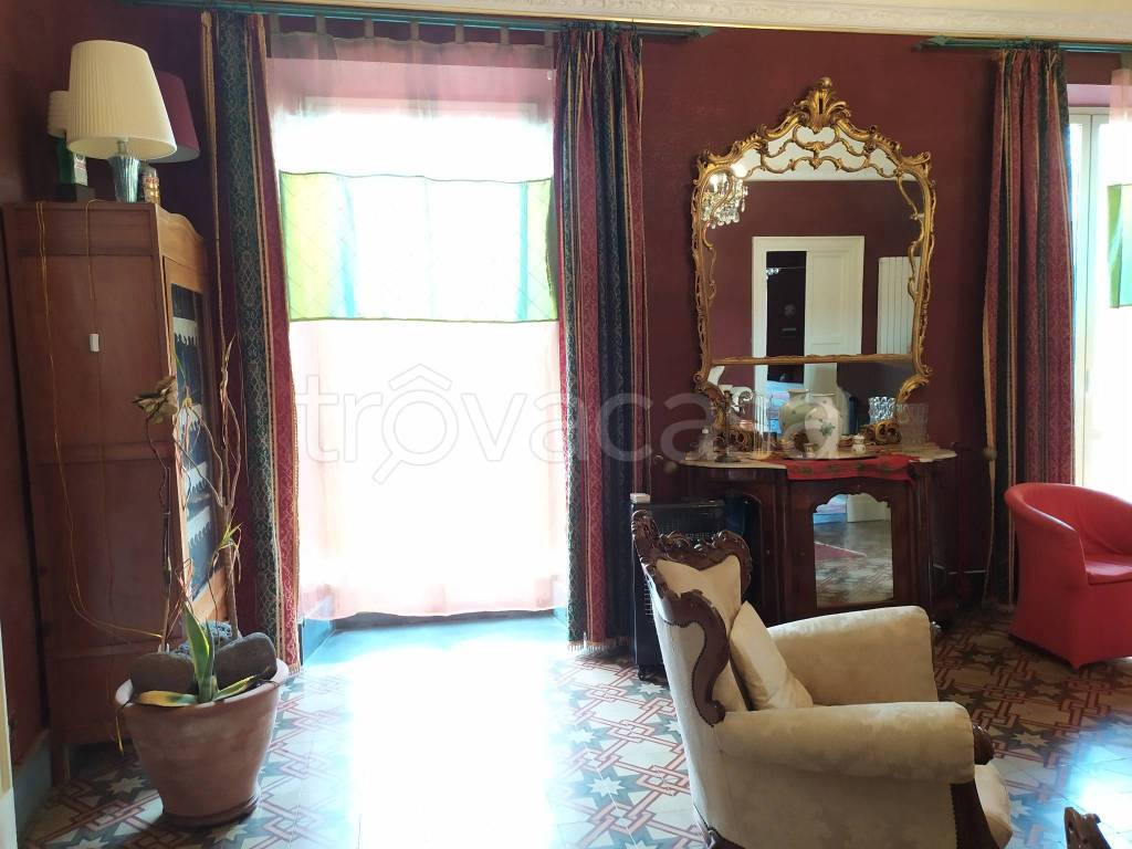 appartamento in vendita a Catania in zona Centro Storico