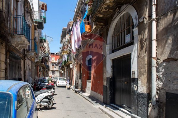 appartamento in vendita a Catania in zona Centro Storico