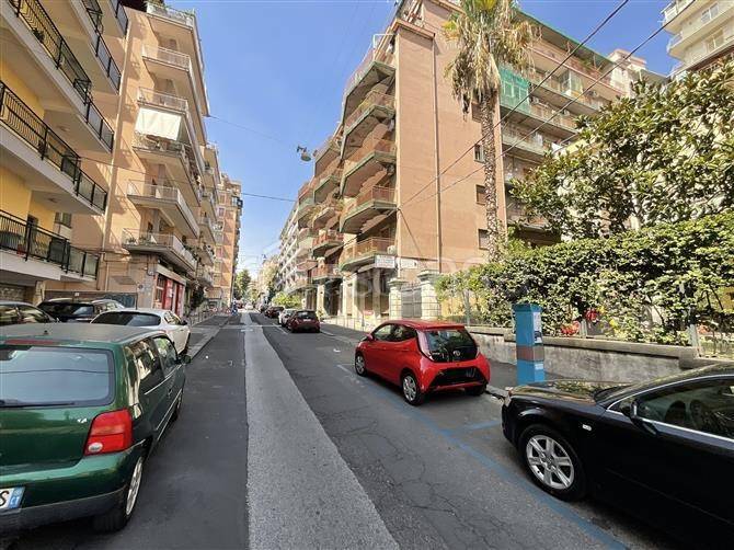 negozio in vendita a Catania in zona Centro Storico