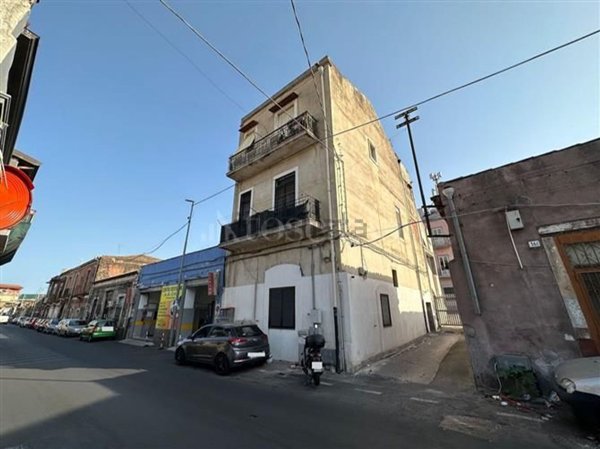 appartamento in vendita a Catania in zona Nesima