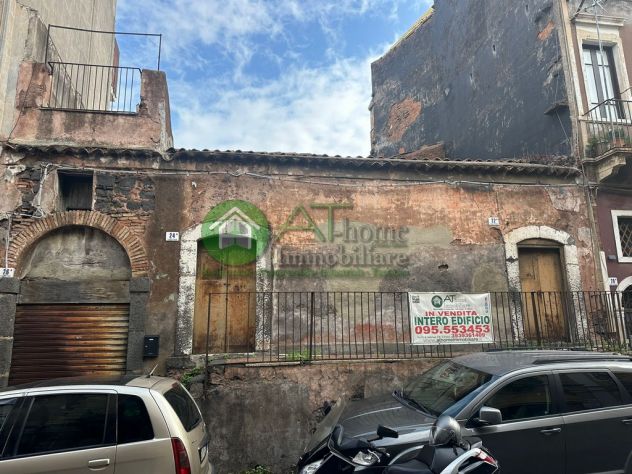 casa indipendente in vendita a Catania in zona Centro Storico