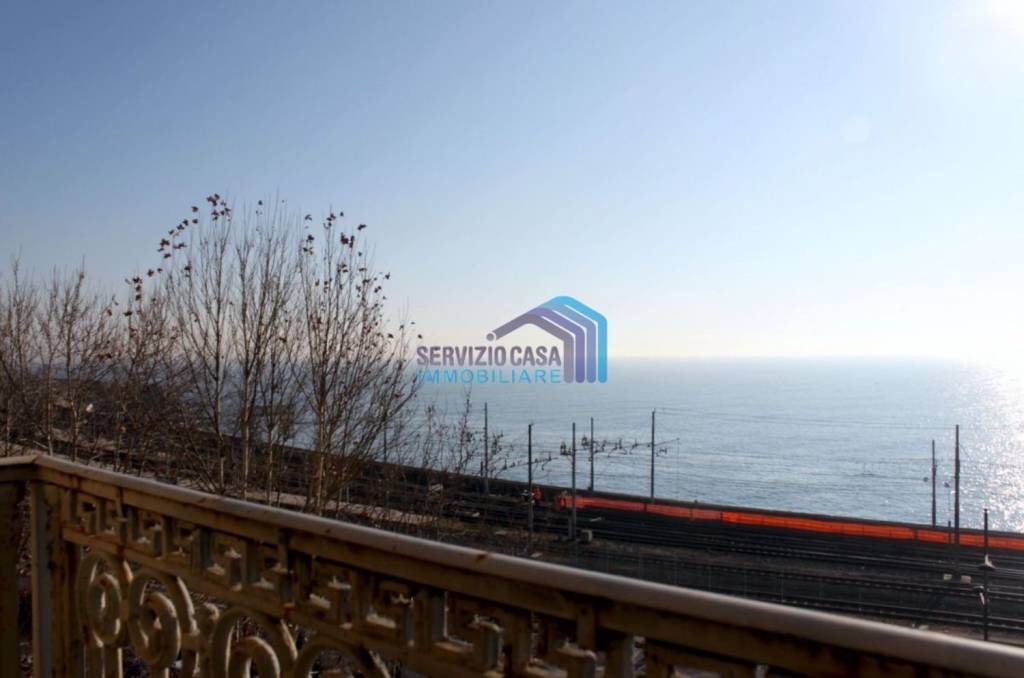 appartamento in vendita a Catania in zona Centro Storico