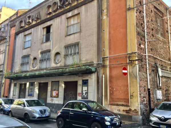 negozio in vendita a Catania in zona Borgo Sant'Agata
