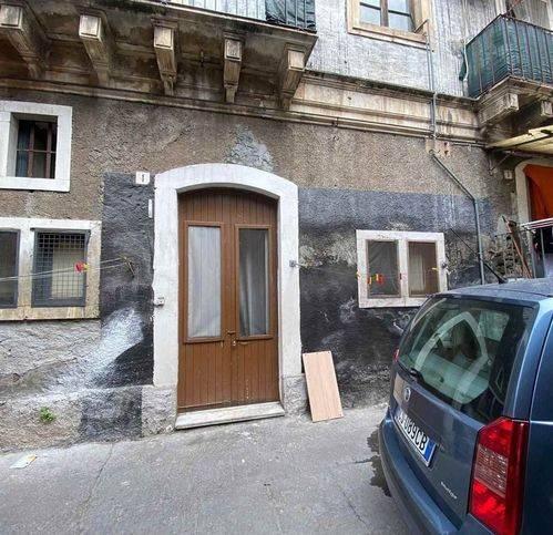appartamento in vendita a Catania in zona Centro Storico
