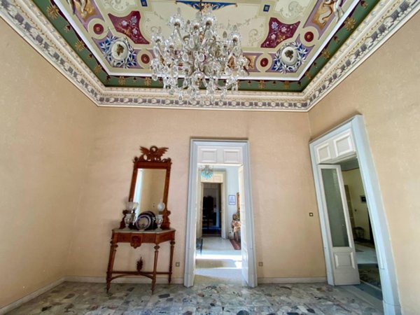 appartamento in vendita a Catania in zona Centro Storico