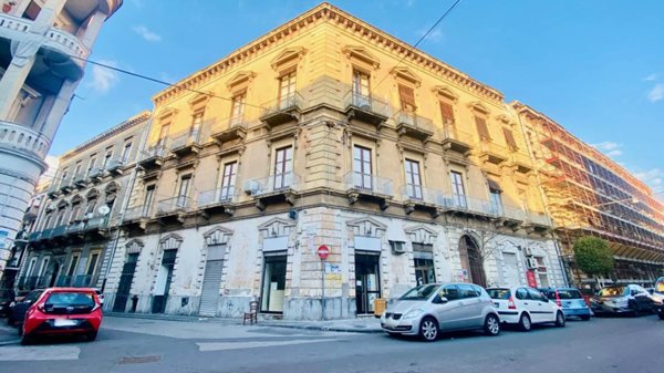 appartamento in vendita a Catania in zona Centro Storico