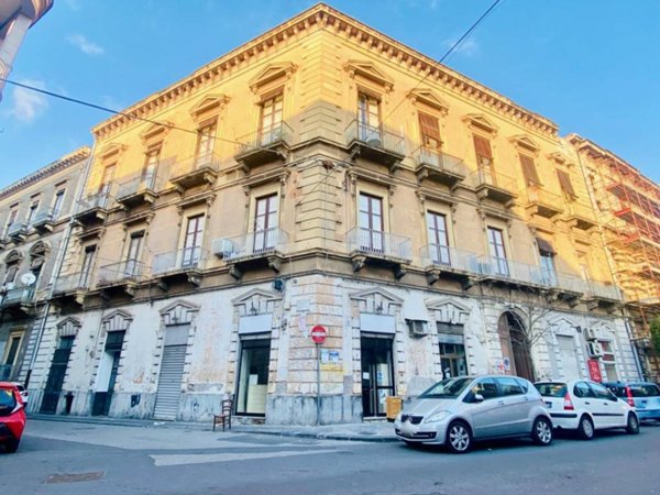 appartamento in vendita a Catania in zona Centro Storico