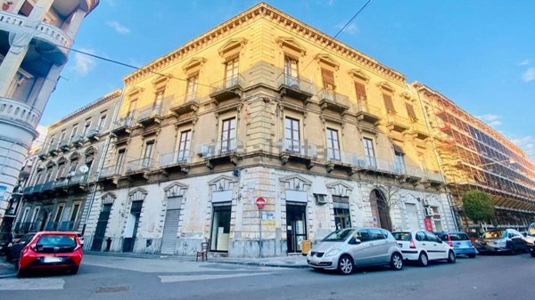 appartamento in vendita a Catania in zona Centro Storico