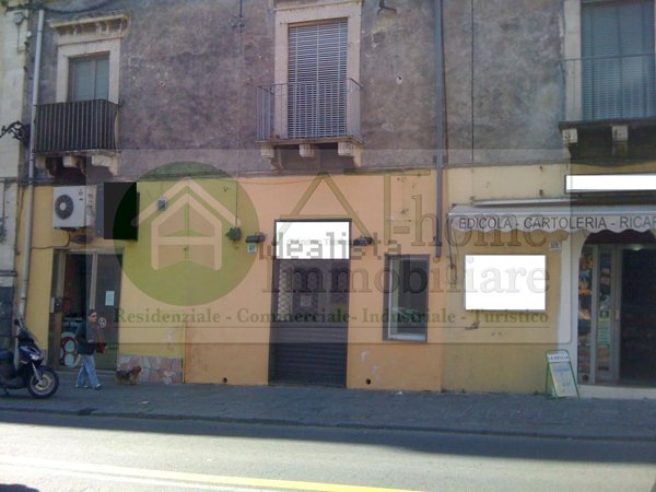 locale commerciale in vendita a Catania