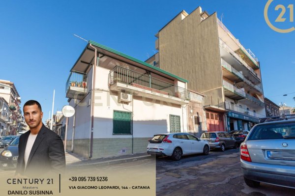 appartamento in vendita a Catania in zona Picanello