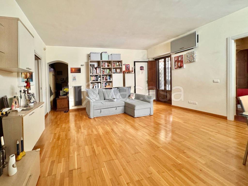 appartamento in vendita a Catania in zona Centro Storico