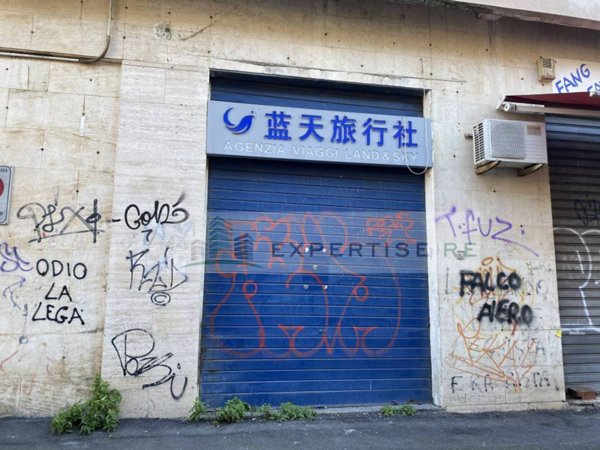 negozio in vendita a Catania in zona Centro Storico