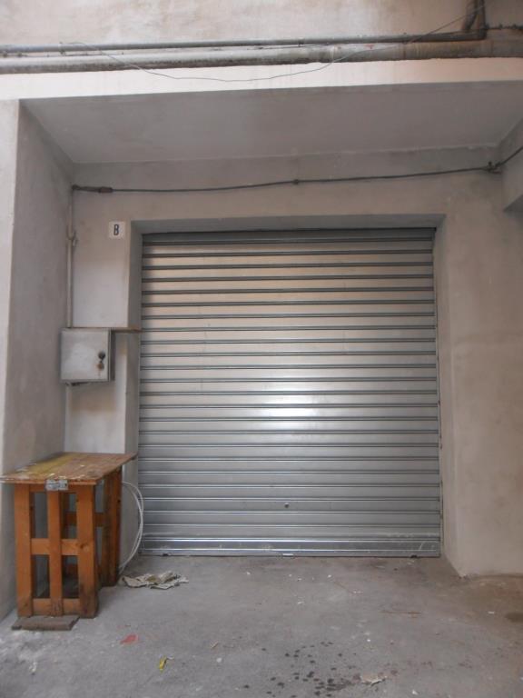 locale commerciale in vendita a Catania