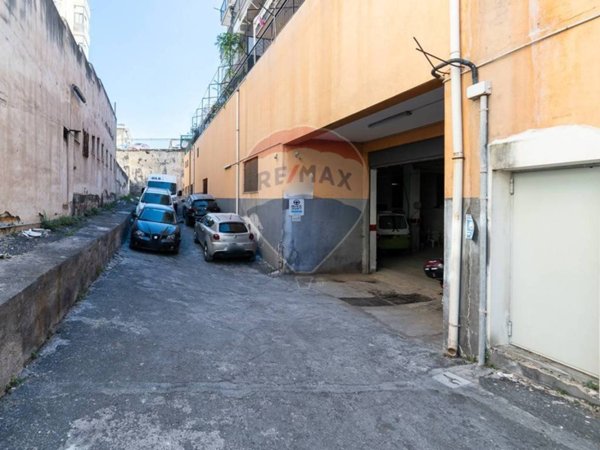 negozio in vendita a Catania