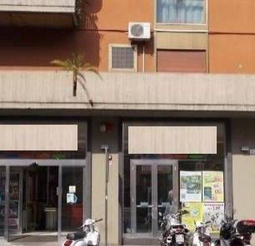 negozio in vendita a Catania