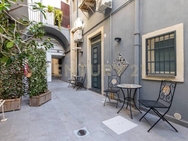 appartamento in vendita a Catania in zona Centro Storico