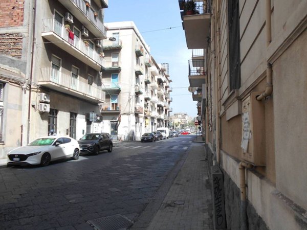appartamento in vendita a Catania in zona Picanello