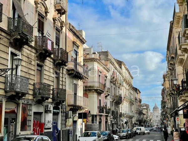 appartamento in vendita a Catania in zona Centro Storico