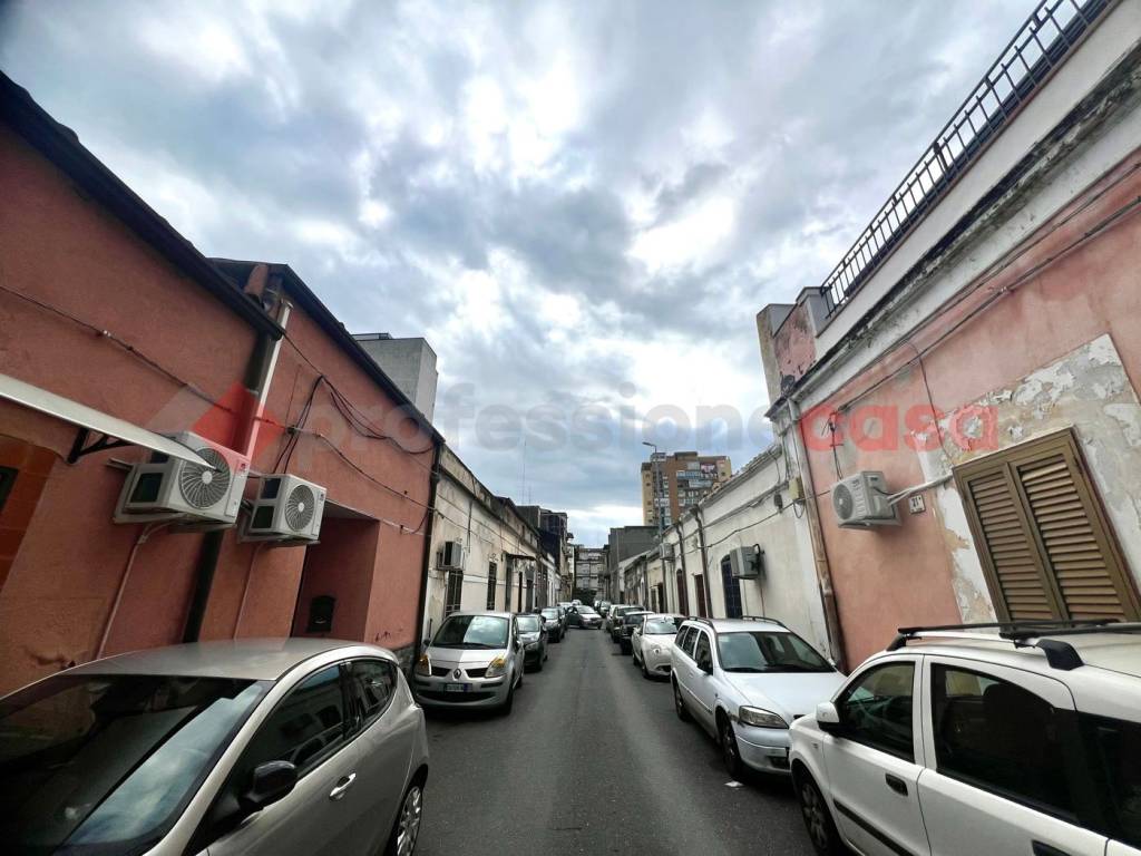appartamento in vendita a Catania in zona Ognina