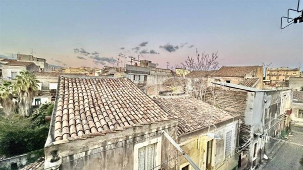 appartamento in vendita a Catania in zona Centro Storico