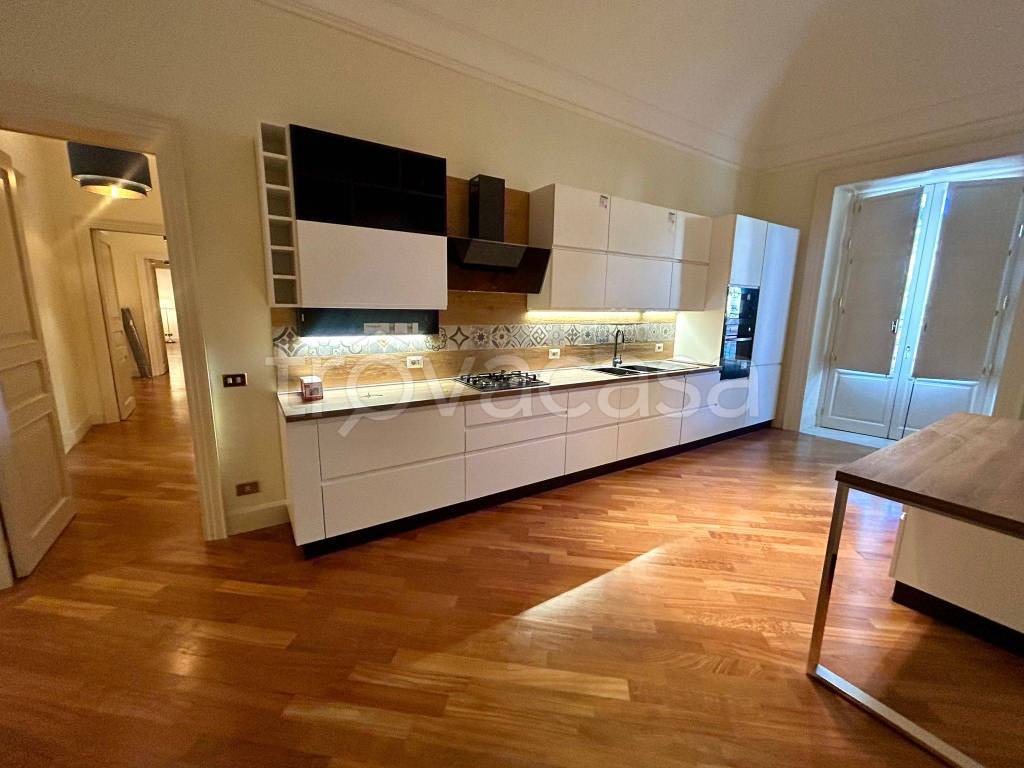 appartamento in vendita a Catania in zona Centro Storico