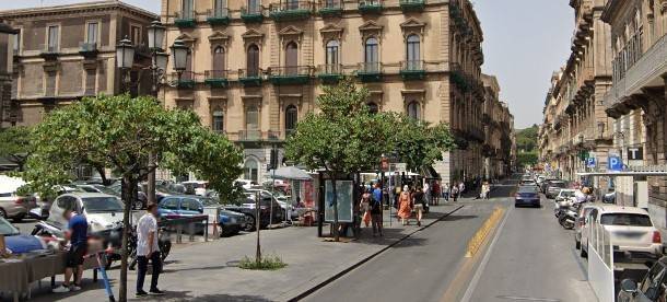 intera palazzina in vendita a Catania in zona Centro Storico