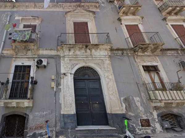 casa indipendente in vendita a Catania in zona Centro Storico