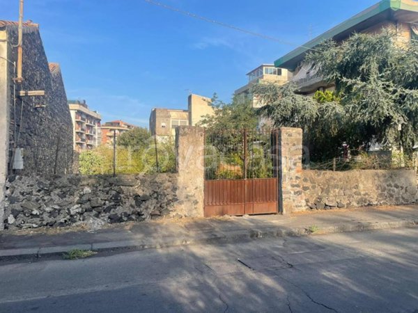 casa indipendente in vendita a Catania
