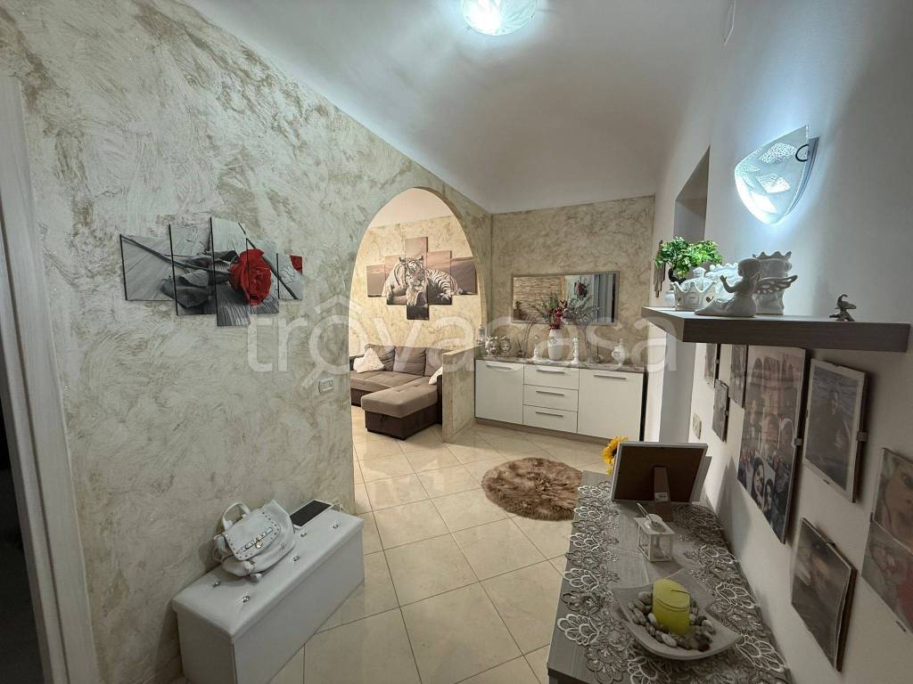 appartamento in vendita a Catania in zona Ognina