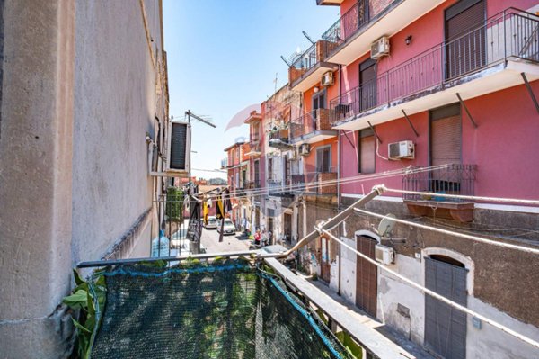 appartamento in vendita a Catania in zona Centro Storico