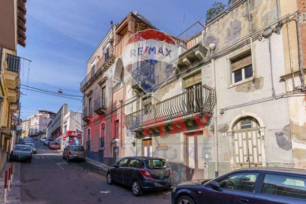 appartamento in vendita a Catania in zona Cibali