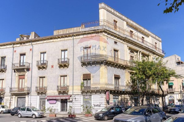 appartamento in vendita a Catania in zona Centro Storico